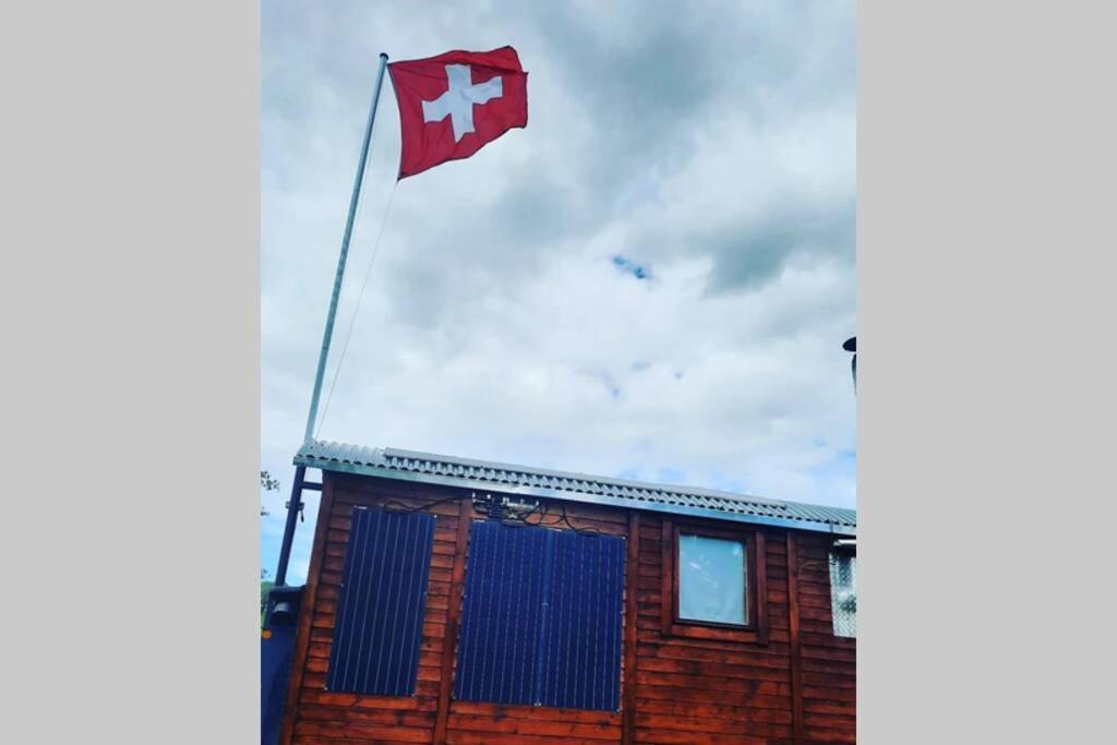 Apartament Autarkes Tiny House Mit Rheinblick Rumikon Zewnętrze zdjęcie
