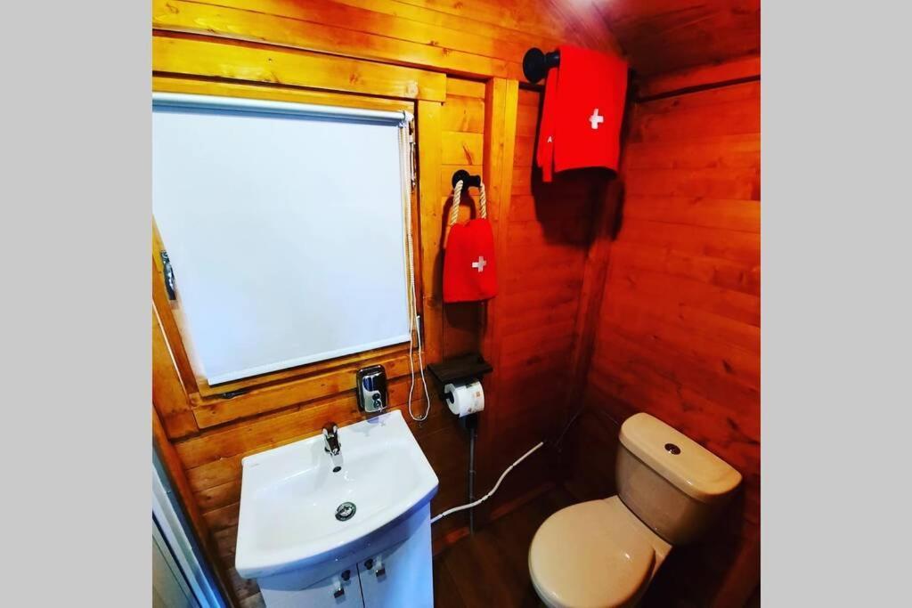 Apartament Autarkes Tiny House Mit Rheinblick Rumikon Zewnętrze zdjęcie